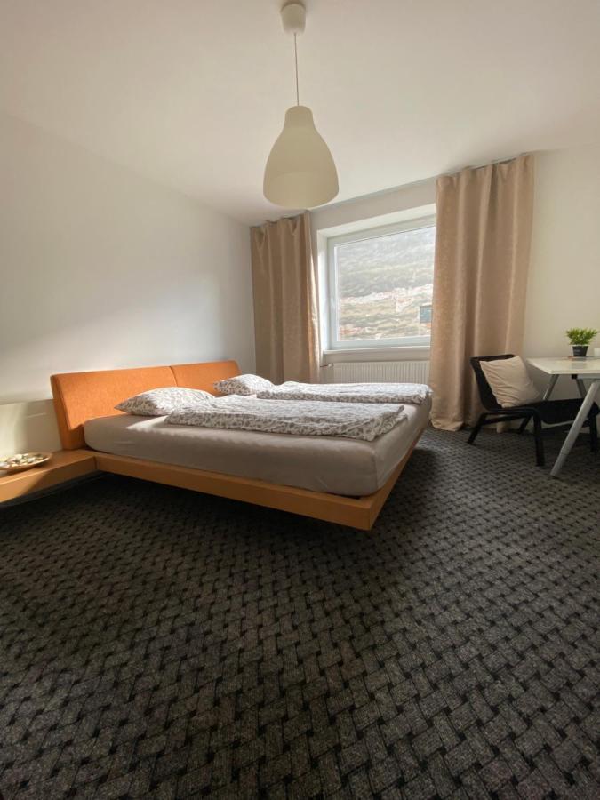 W28 / Beethoven Room Piest'any Exteriér fotografie